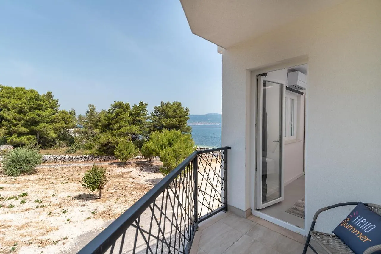Adria Beach House - Lavendar Slatine Croatia