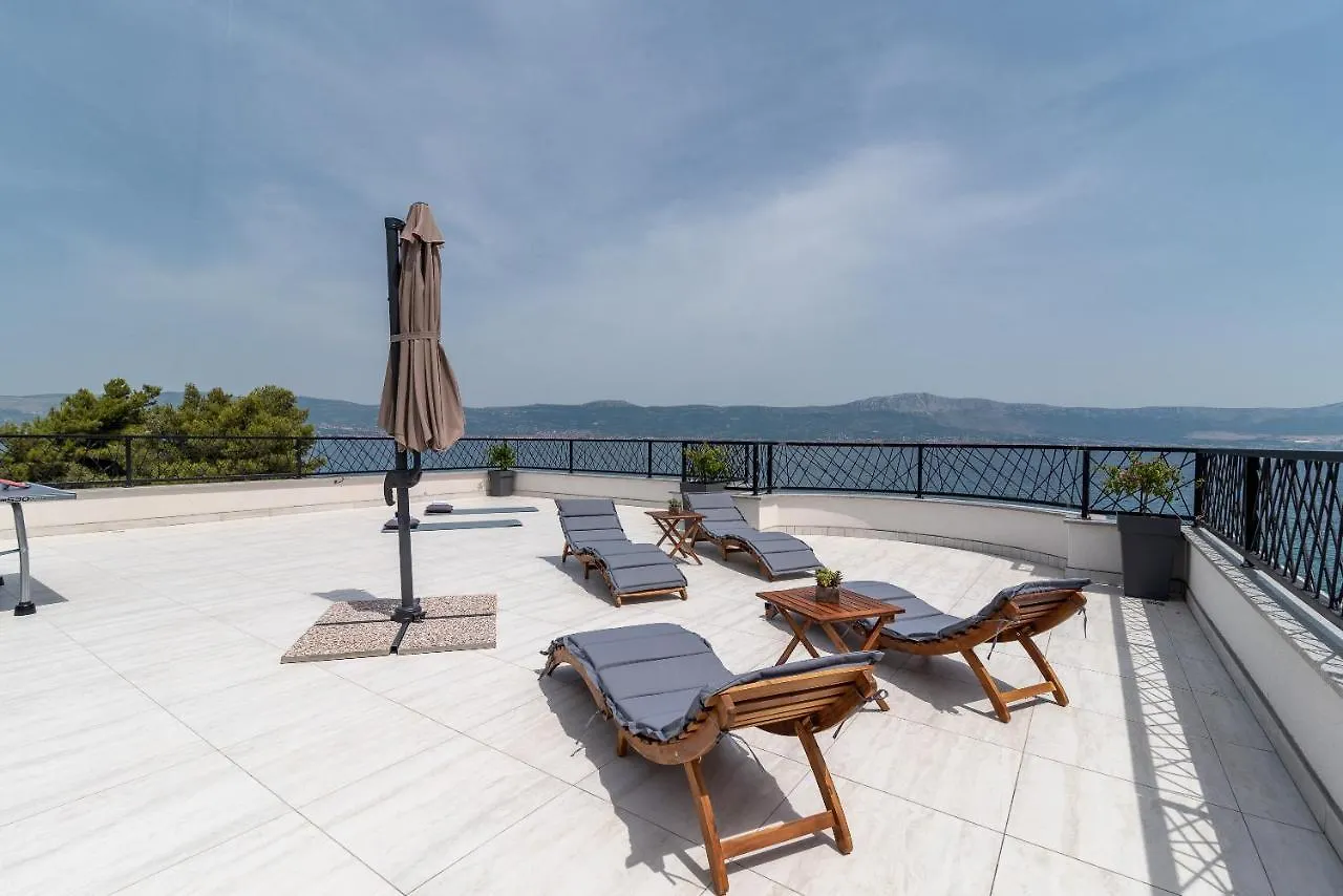 Apartment Adria Beach House - Lavendar Slatine Croatia