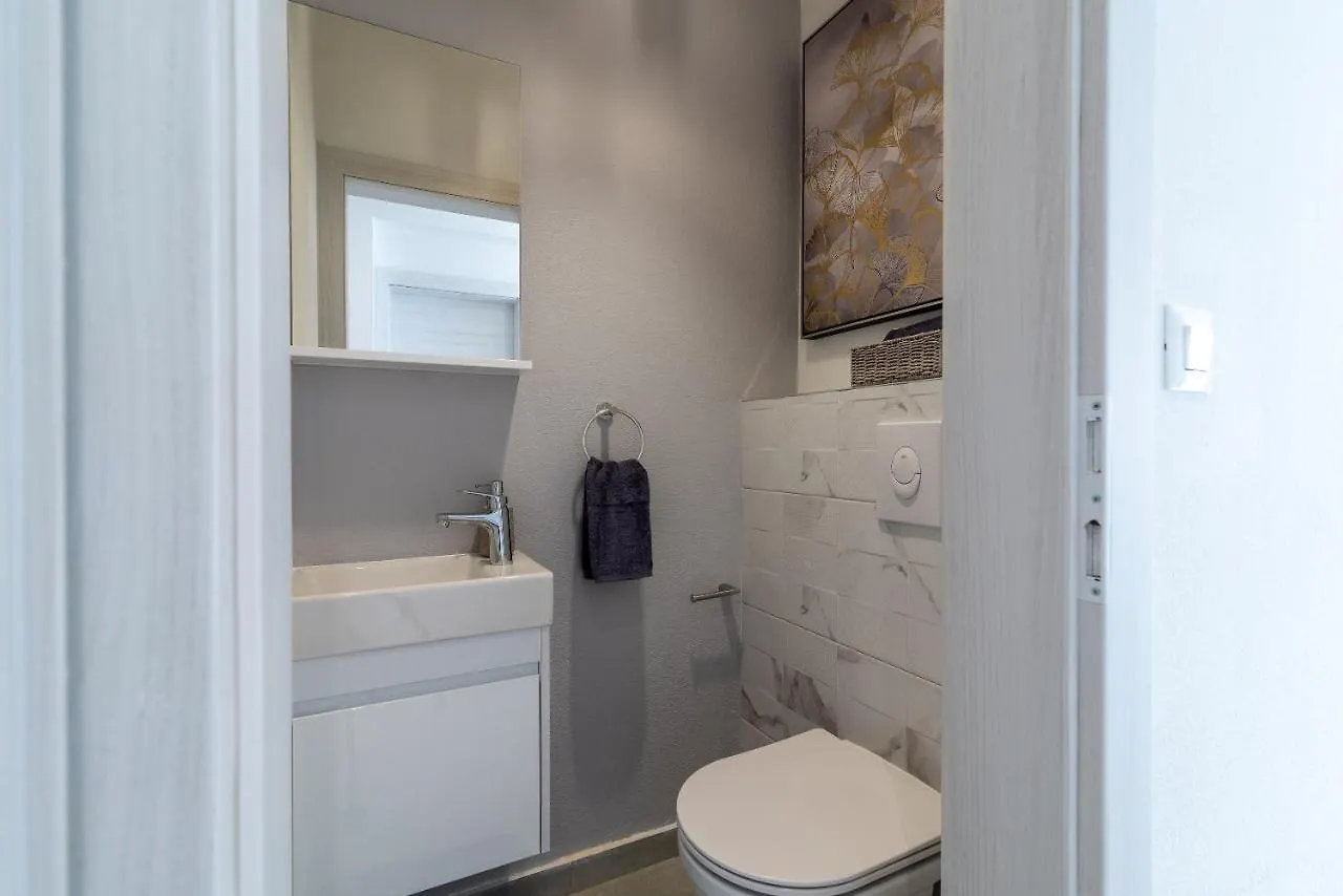 Apartment Adria Beach House - Lavendar Slatine
