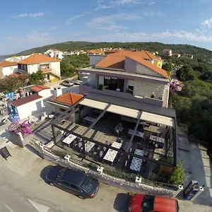  Apartament Domic